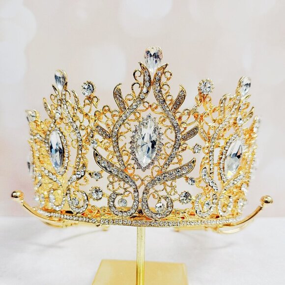 Princess Tiara, Gold Wedding Tiara, Pageant Crown, Crystal Bridal Hairpiece main image 5